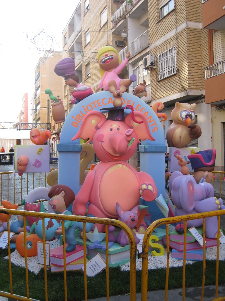 Totfalles: Plaza de Luís Cano 